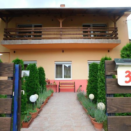 Éden II. Hotel Miskolc Buitenkant foto