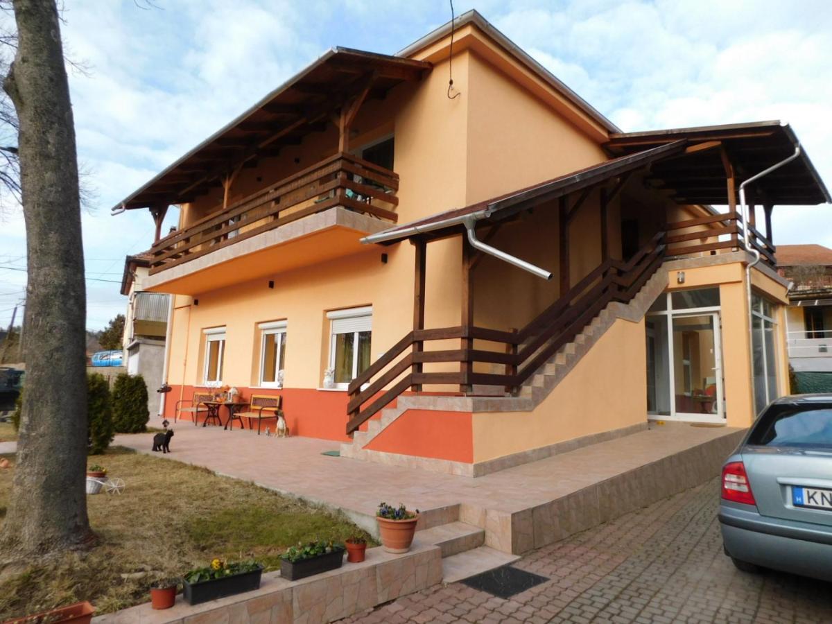 Éden II. Hotel Miskolc Buitenkant foto